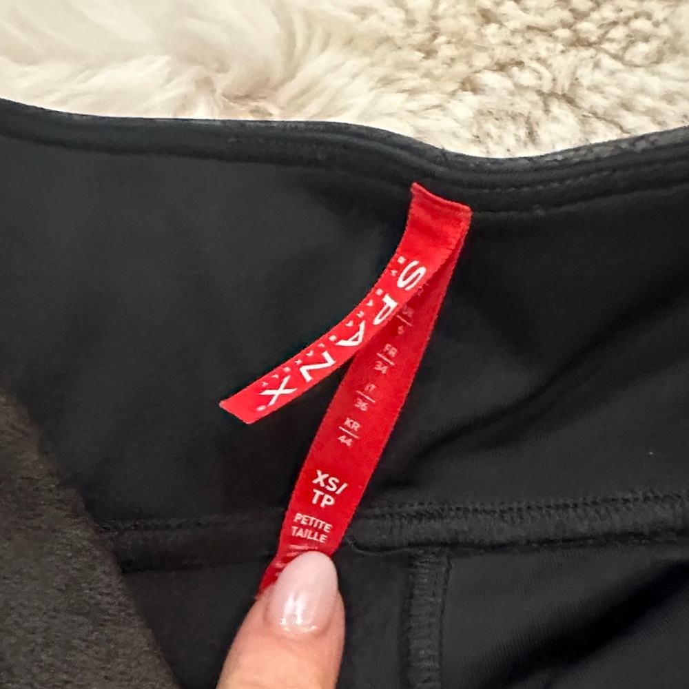 Spanx Faux Leather Moto Leggings XS - Picture 4 of 7